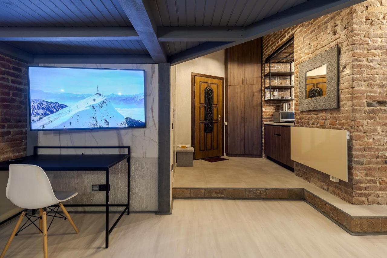 Lesi Apartment With Terrace Lemberg Exterior foto