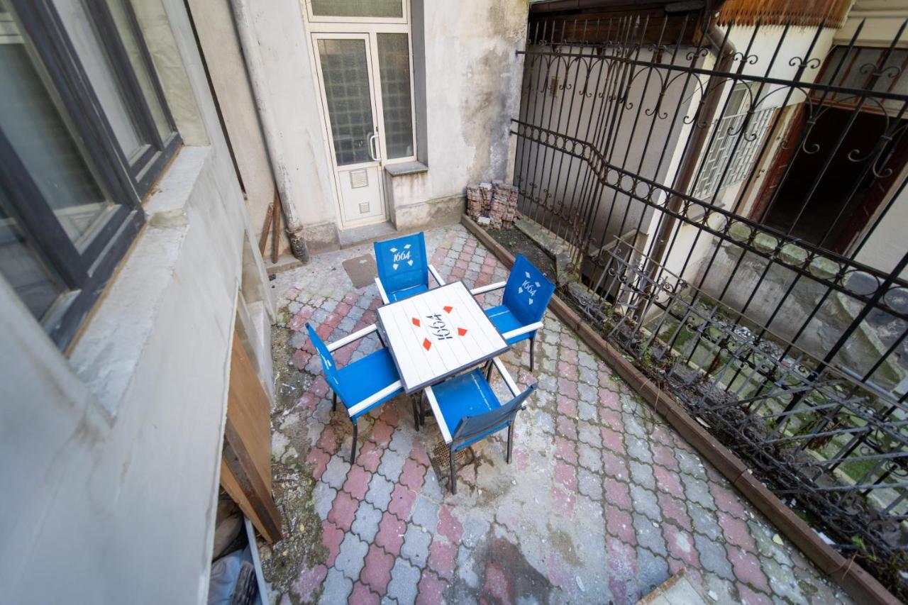 Lesi Apartment With Terrace Lemberg Exterior foto